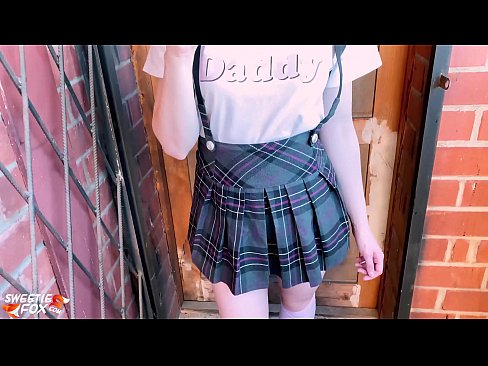 ❤️ Schoolgirl Mengisap penisnya dalam-dalam dan meniduri alih-alih kelas. Porno pada kami id.tvmarket.top