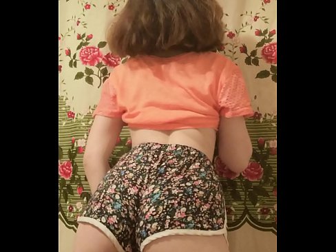 ❤️ Gadis muda seksi menanggalkan celana pendeknya di depan kamera Porno pada kami id.tvmarket.top